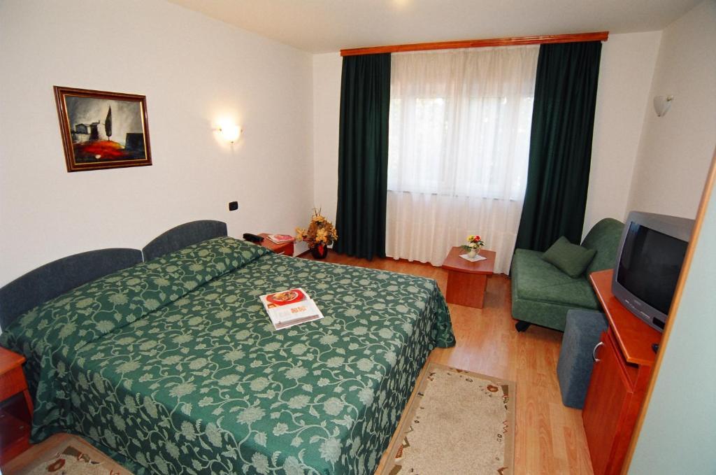 Hotel Makin Novigrad  Ruang foto