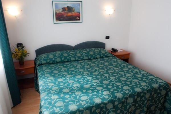 Hotel Makin Novigrad  Bagian luar foto